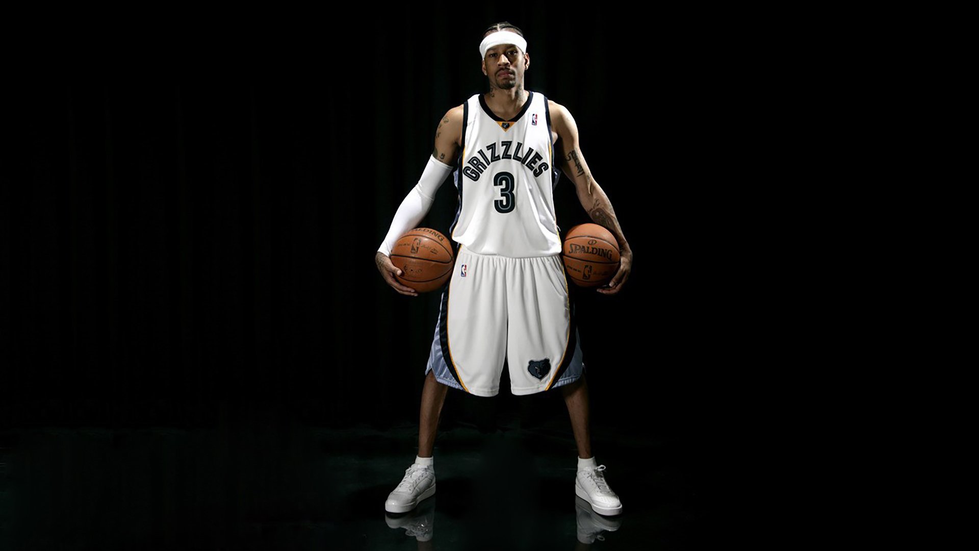 “球场趣事：明星球员的爆笑趣味瞬间”，球星搞笑头像